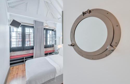 Sao Nicolau House | Oporto Street Fonte Taurina - Riverfront Suites