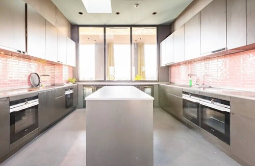 Glattbrugg Apartment | Optimum Apartment Wood Elegance