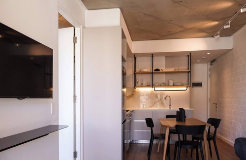 Three Anchor Bay Apartment | Optimum One Bedroom Apartments