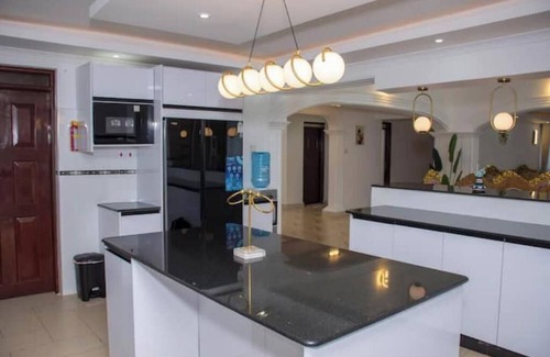 Eldoret House | ORANA Luxury Palace:nElegant and cozy modern home near Eldoret Airport and city