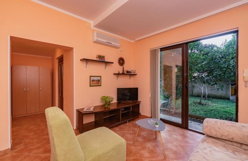 Dobrota Apartment | Orange Dream Apartment