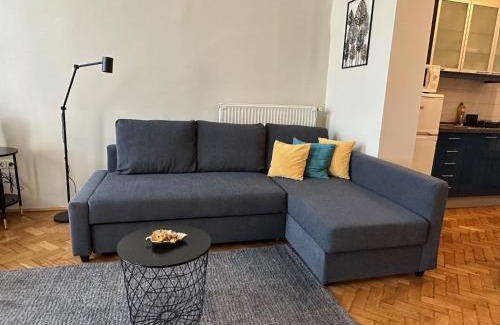 Inner City Budapest Apartment | ORANGEHOMES Peaceful apartment next to Central Market Hall