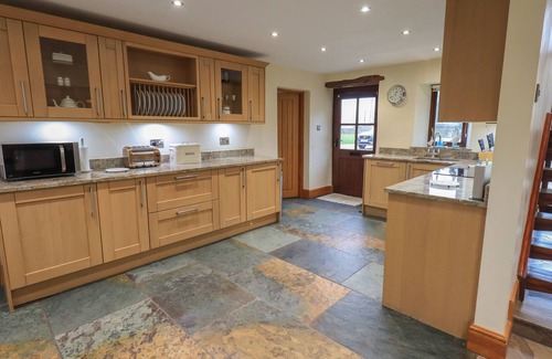 Fourstones Near Bentham Cottage | Orcaber Farm Barn