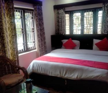 Bhagsu Nag Apartment | Orchard Hotel