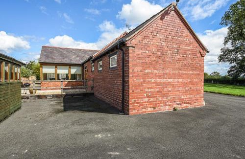 Stoney Stretton House | Orchard View