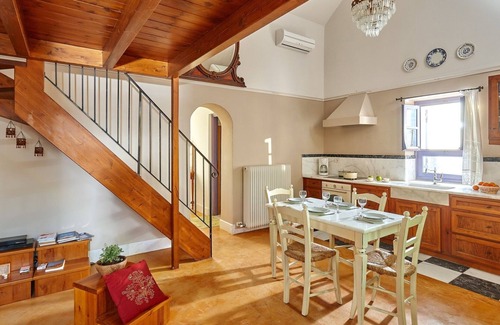 Kamilari Villa | Orelia Cretan Villas-Romantic stone villa 2, great view