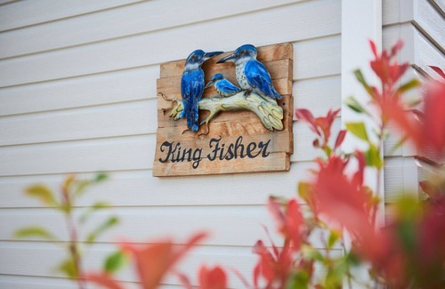 Orewa Cabin | Orewa Kiwi Cabins - Kingfisher