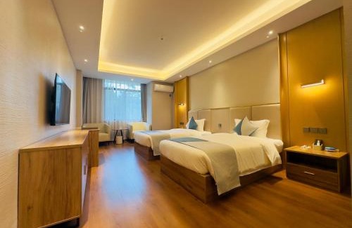 Luoping County Hotel | Oriental Garden Hotel
