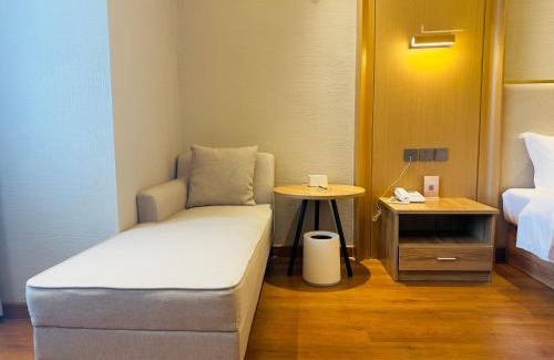 Luoping County Hotel | Oriental Garden Hotel