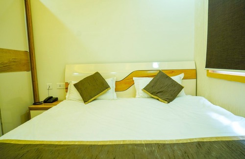Stone House Area Hotel | Oriental Grand