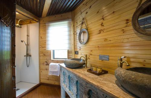Rodrigues Island Cabin | ORIGIN Eco Chalet