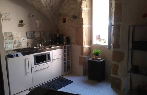 Saint-Amant-Tallende House | Original and quiet cottage