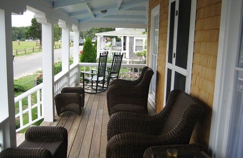 Oak Bluffs House | Original Pratt House built in 1866 with Ocean View of the Inkwell beach.