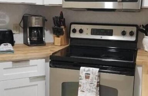 Ventura Apartment | "Orlando Magic at 3608 Vacational Apt: Your Perfect Getaway!"