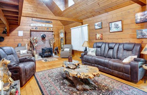 Tunnelton House | Orleans Retreat with Private Hot Tub and Fireplace!