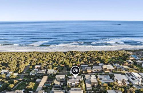 Ocean Grove House | Orton Oceanview Luxury Retreat