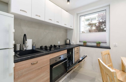 Nowe Miasto Apartment | Os. Bohaterów II Wojny Światowej 49 | Remote Work