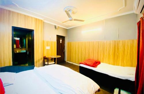 Rakabganj Hotel | Osakataj
