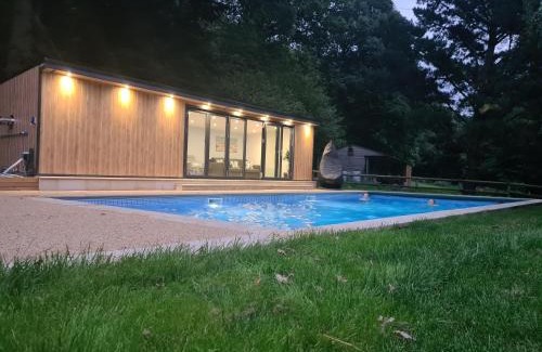 Holcombe Burnell House | Osbornes Holiday House near Exeter with swimming pool