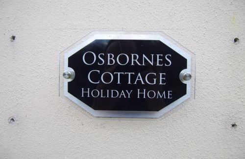 Holcombe Burnell House | Osbornes Holiday House near Exeter with swimming pool