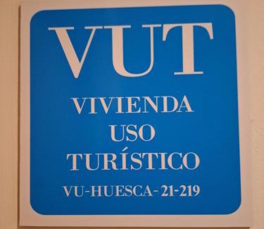 Jaca Apartment | OTAL URBAN de "Casa Otal"
