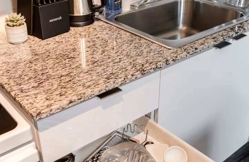 Downtown Cincinnati Apartment | OTR Gym, Pool, Free parking, walk to stadiums