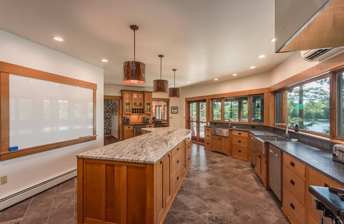 Glenfield Cabin | Otter Creek Lodge - Large Family Rental