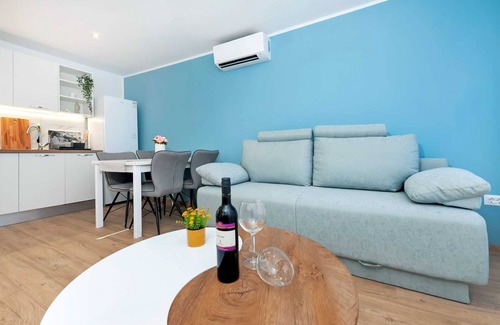 Rovinj Apartment | OTTO - Sea view Apartment with Parking
