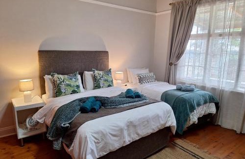 Lydenburg House | Oude Post Guesthouse and Cottage - The Old Postmaster's House
