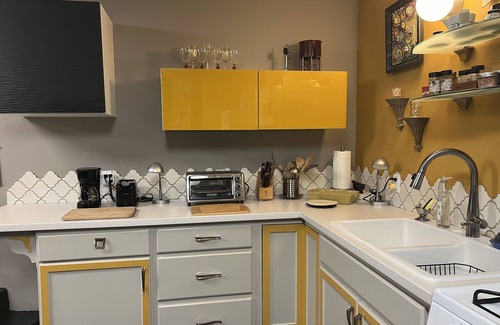 Ukiah Apartment | Our 1971 mid-century STAR DOME PLANET, unique architecture, centrally located