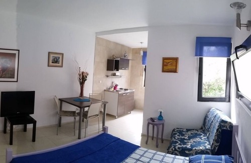 Kaluđerac House | Our house has 2 studios. Very quiet environment at the edge of the forest.