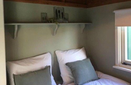 Haastrecht Ski Chalet | Our luxury cottage on wheels - in the middle of nature - just what for you!