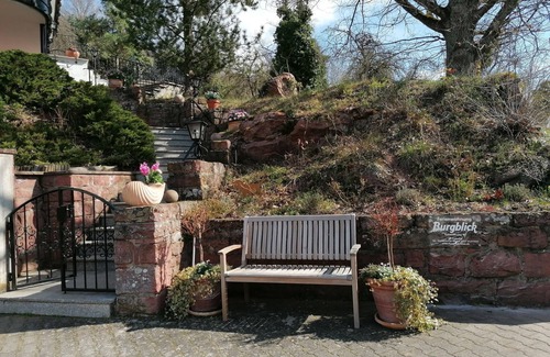 Kreuzwertheim Apartment | Our pearl in Kreuzwertheim