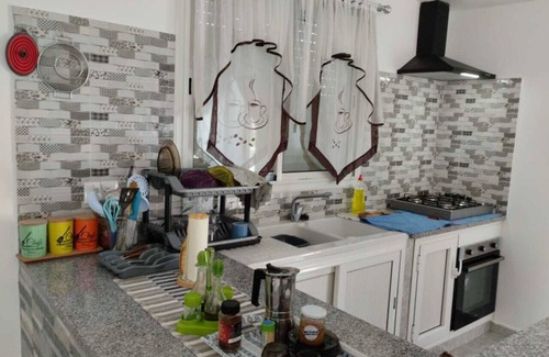Kelibia House | our S+2 house with connecting rooms, kitchen, 2 WC, 2 showers, AC, parking