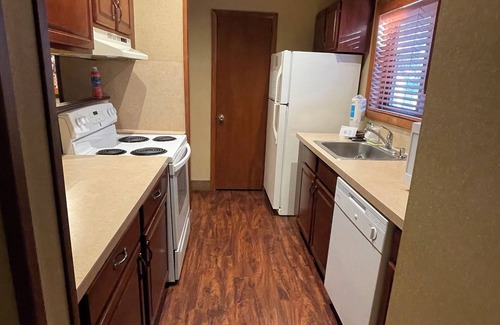 White Haven Villa | Our vintage casual villas are located in the scenic Pocono Mountains.