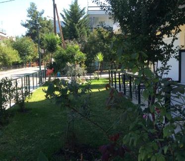 Kamena Vourla Apartment | Ourania's Apartments