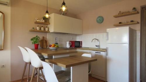 Banjole Apartment | Outdoor apartment Lina