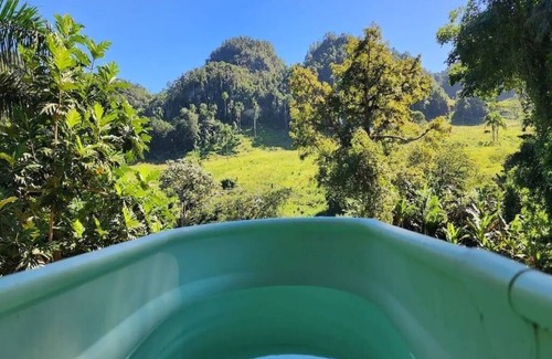 Lares House | Outdoor Cinema, Tank Tubs & River Access
