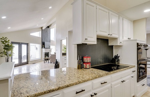 Midland House | Outdoor Entertainment Area: Spacious Midland Home!