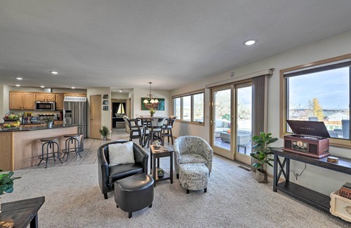 Lander House | Outdoor Enthusiasts' Retreat w/Hot Tub, Deck