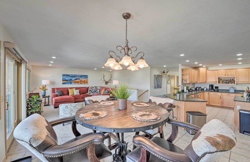 Lander House | Outdoor Enthusiasts' Retreat w/Hot Tub, Deck