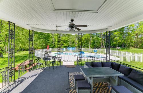 Mountainhome House | Outdoor Oasis Cresco Family Home with Hot Tub