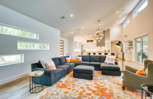 Malakoff House | Outdoor Oasis Family Malakoff Gem on Cedar Creek!