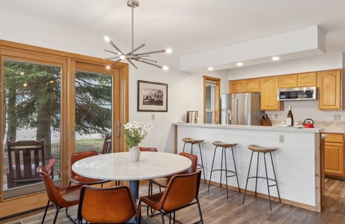 Moose Wilson Road Condo | Outpost: Primrose 1715 - Aspens Condo