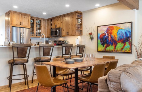 Jackson Hole House | Outpost: Teton Shadows Shoshone D - New to Outpost Portfolio