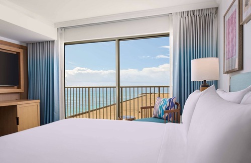 Waikiki Hotel | OUTRIGGER Reef Waikiki Beach Resort