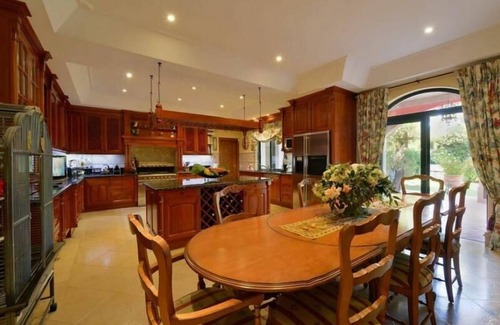 Quinta do Lago Villa | OUTSTANDING 5 BEDROOM VILLA WITH GAMES ROOM IN QUINTA DO LAGO DM12 - Almancil, Algarve