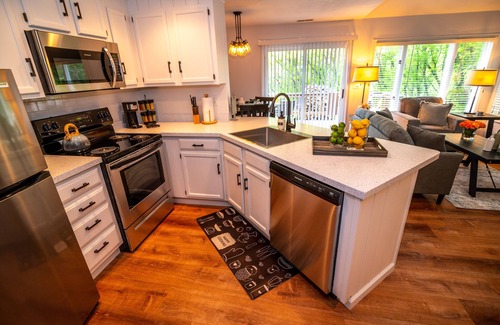 The Galena Territory House | Outstanding Location, Beautifully Updated, Warm, Inviting and Dog Friendly!