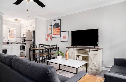 East Ocean View Apartment | OV Mosaic Shore Suite