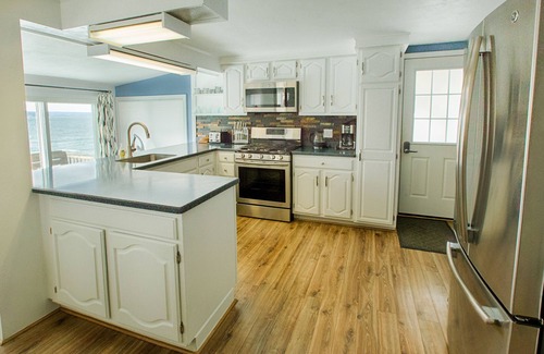 King Ferry House | Over-Water Deck, Sunset Views, Fireplace, Dock & Boat Lift, Kayaks/SUPs/Canoe!
